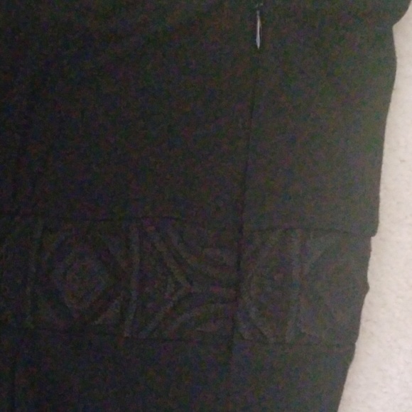 Dress - Picture 5 of 7